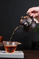 《龍鳳呈祥》宜興紫砂壺高級(jí)工藝美術(shù)師手工茶壺茶具稀有是黃泥創(chuàng)新壺