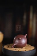 《玉如意》宜興紫砂茶壺工藝美術師底槽青如意