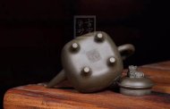 《鼎盛壺》宜興紫砂壺稀有明國(guó)綠手工紫砂壺