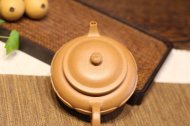 《碗燈梵蓮》宜興紫砂壺助理工藝美術師手工黃金段茶具