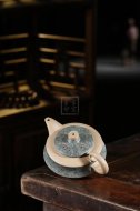 《福在眼前》宜興紫砂壺曲壺工藝美術師手工本山綠泥泡茶壺禮品